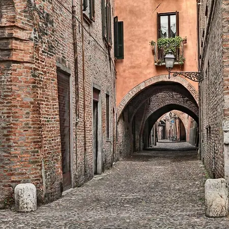 Casa Di Arianna Ferrara